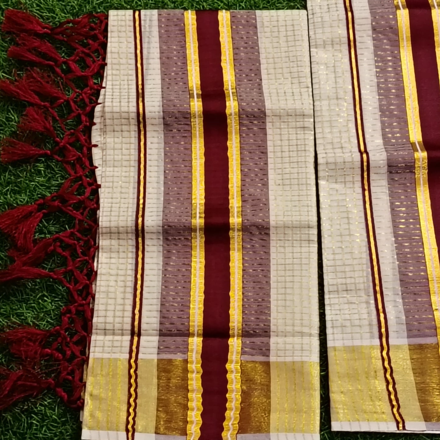 Kerala Set Mundu with Gold Kasavu Border
