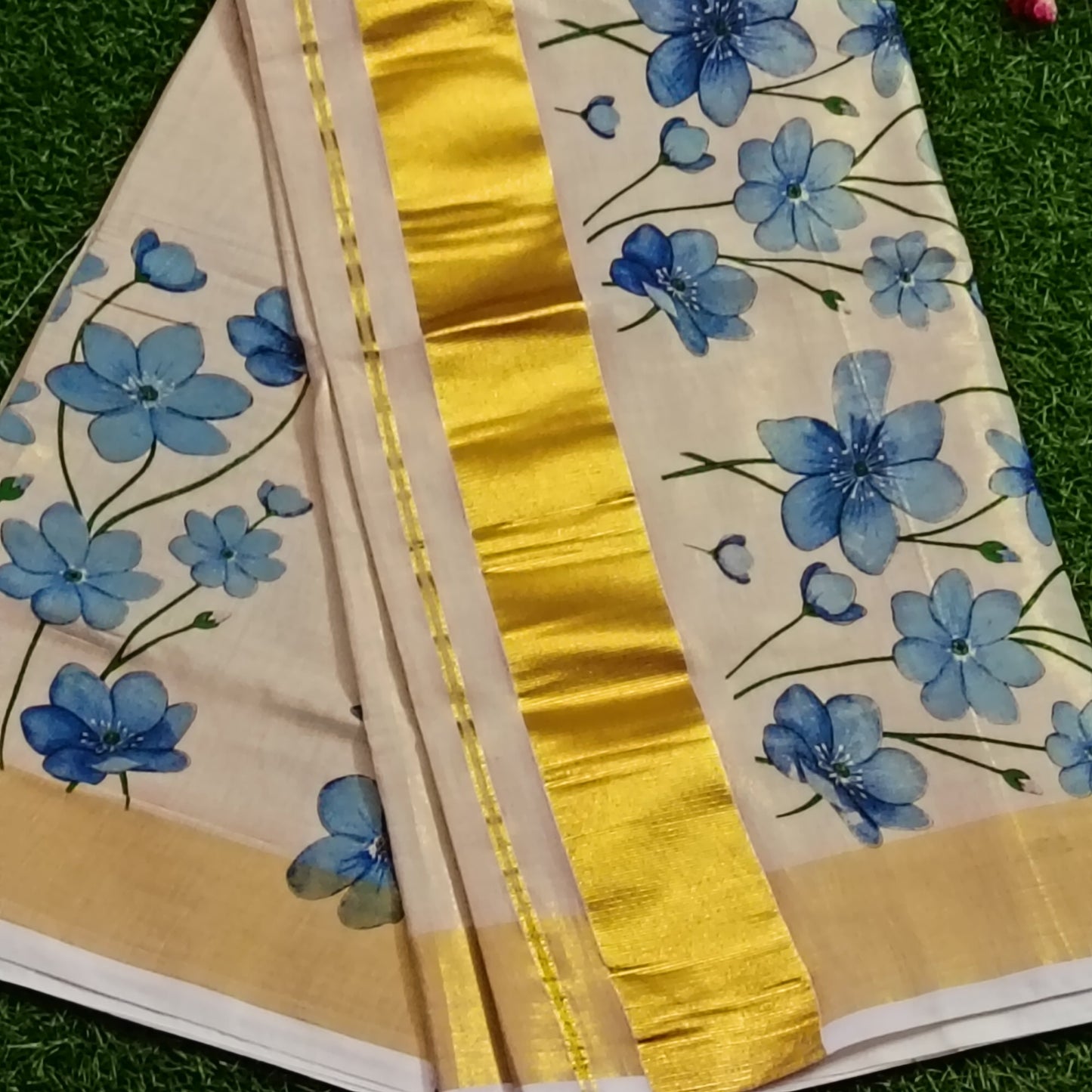 Kerala Tissue Saree – Blue Floral Print with Gold Kasavu Border