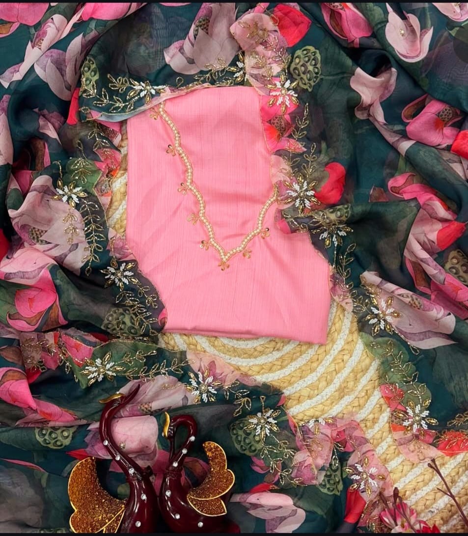 Sarees with Unstiched Blouse.