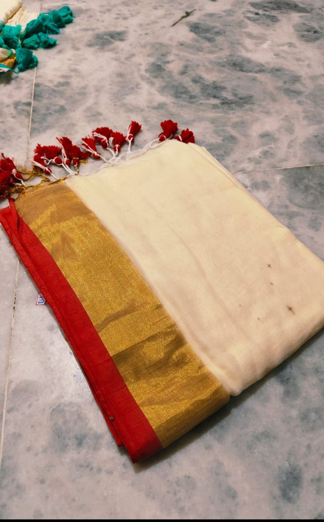 Off-White Mul Cotton Kerala Saree with Red & Gold Zari Border