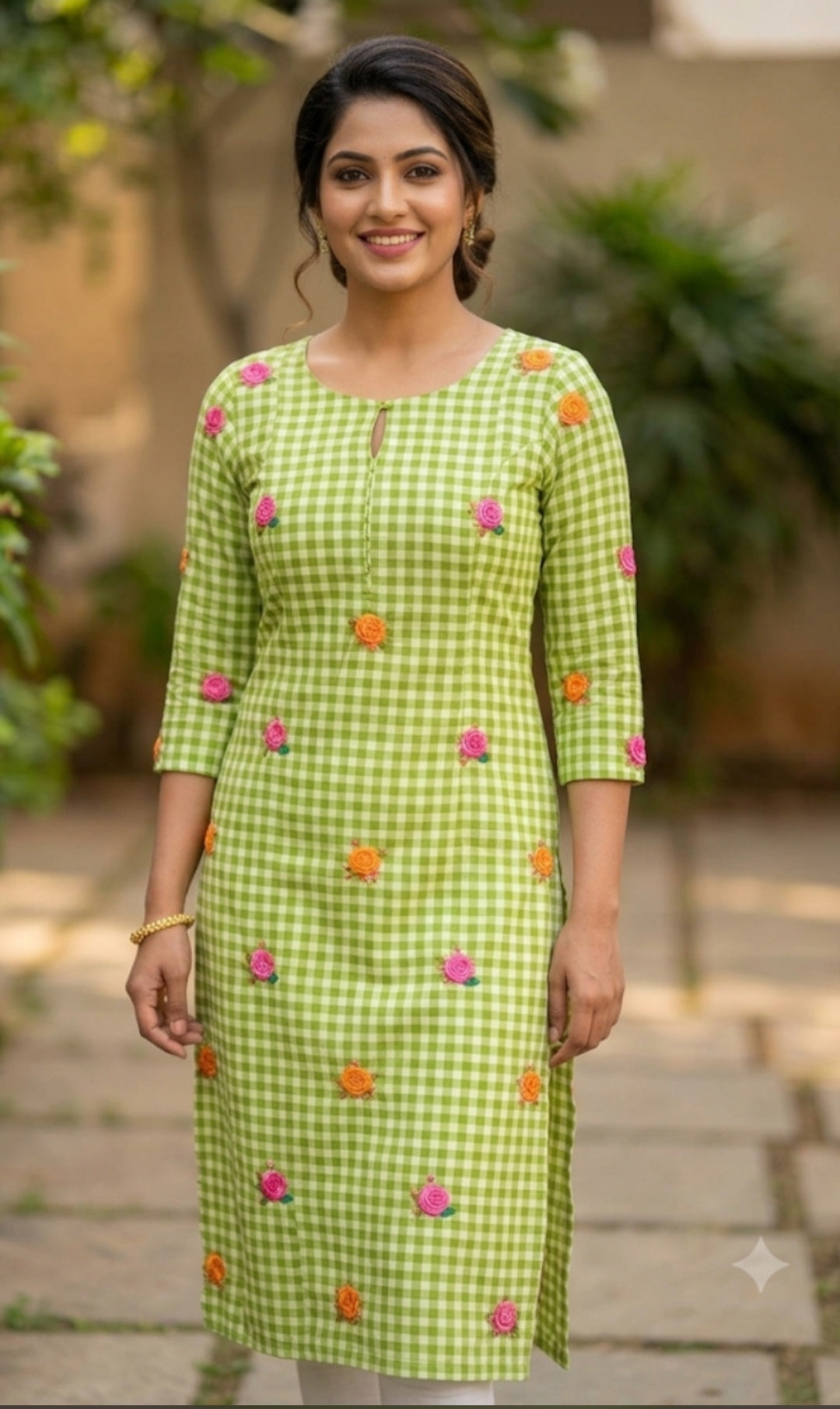 TRENDY CHECK PATTERN KURTI(KRT-05)