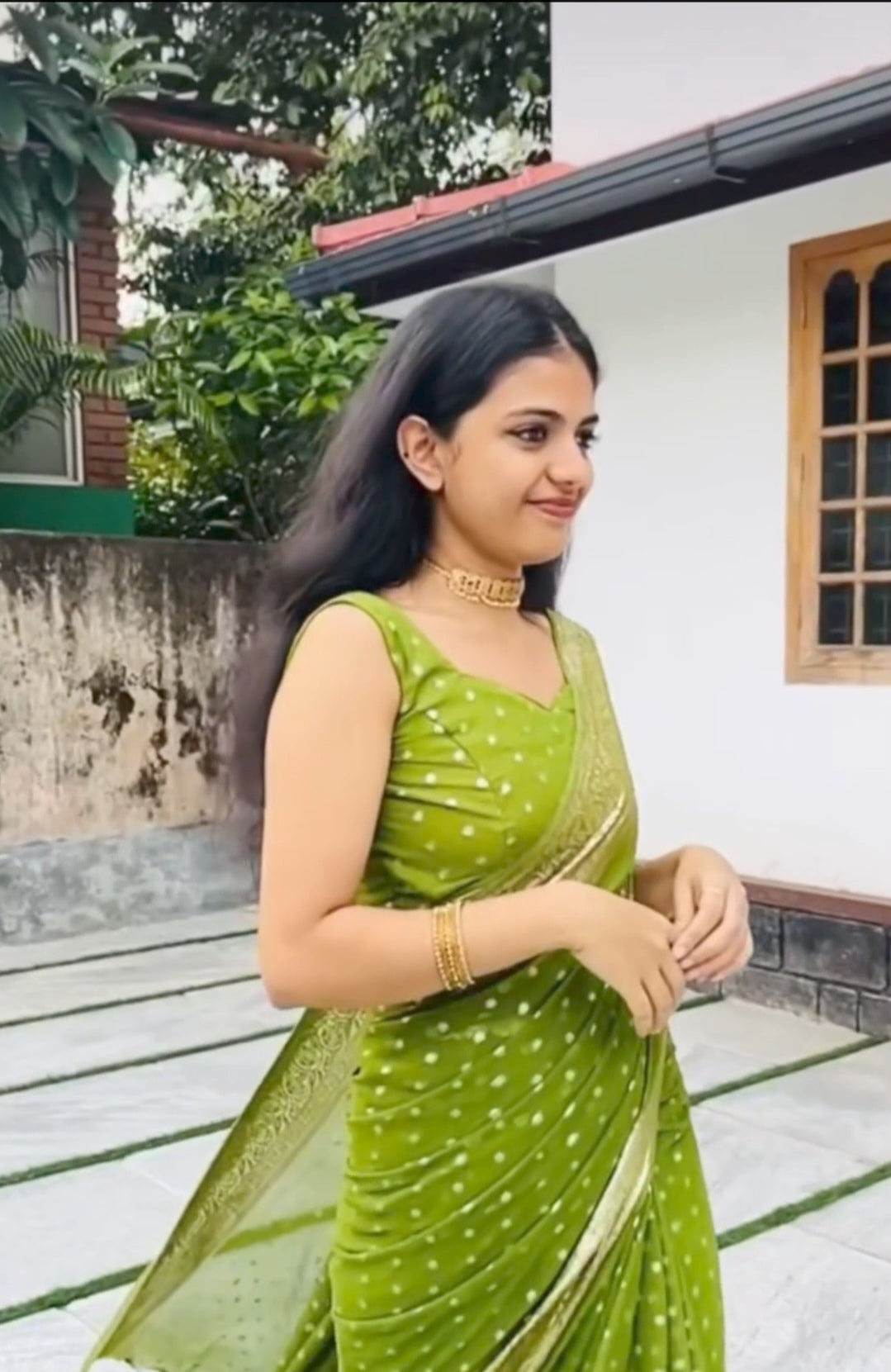 Viscose Georgette Sarees with STICHED BLOUSE.