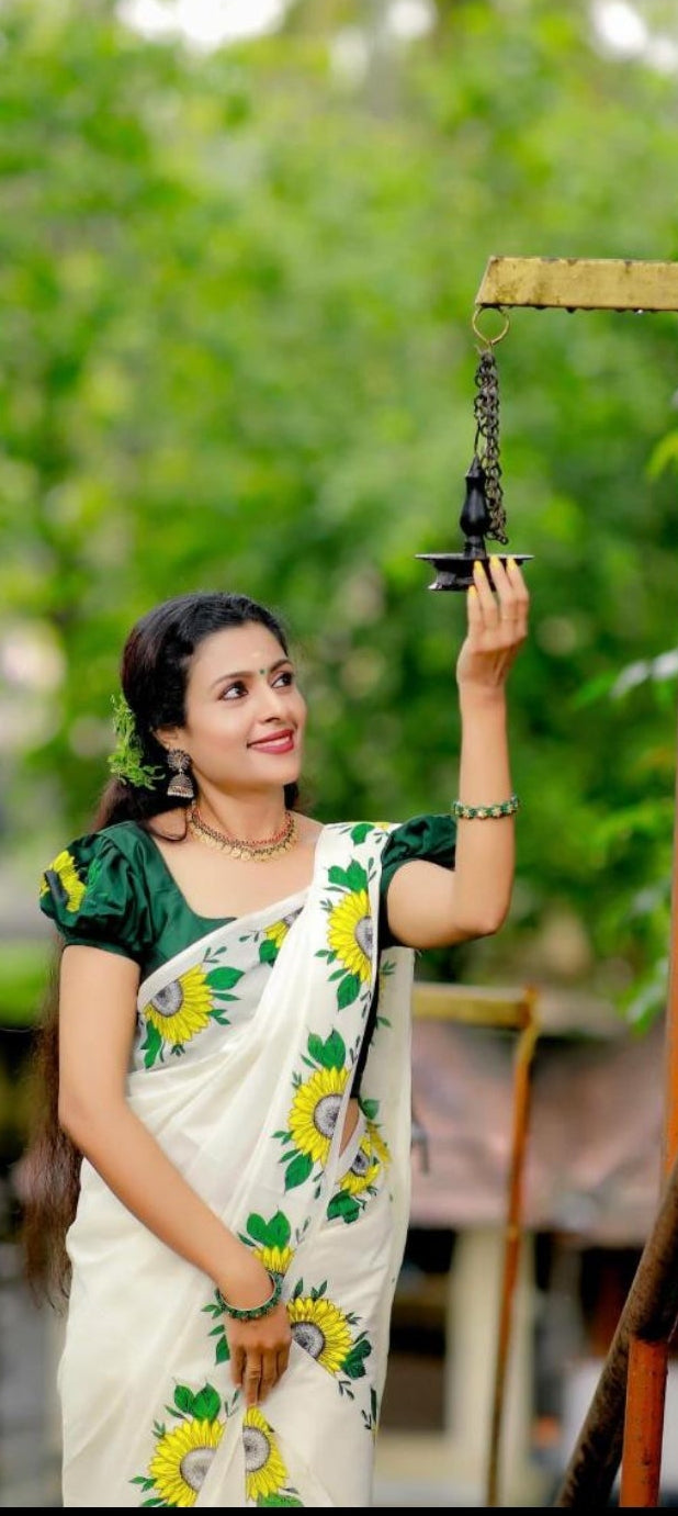 Sunflower Set Mundu