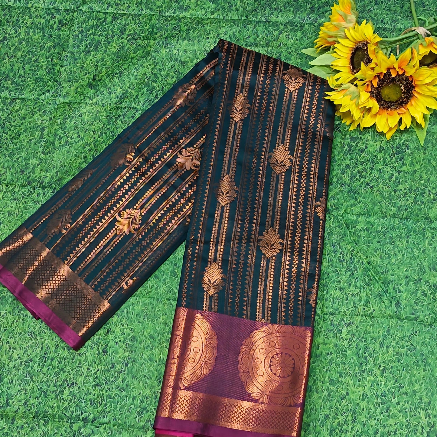 Soft Silk Saree | Teal & Magenta Zari Weave