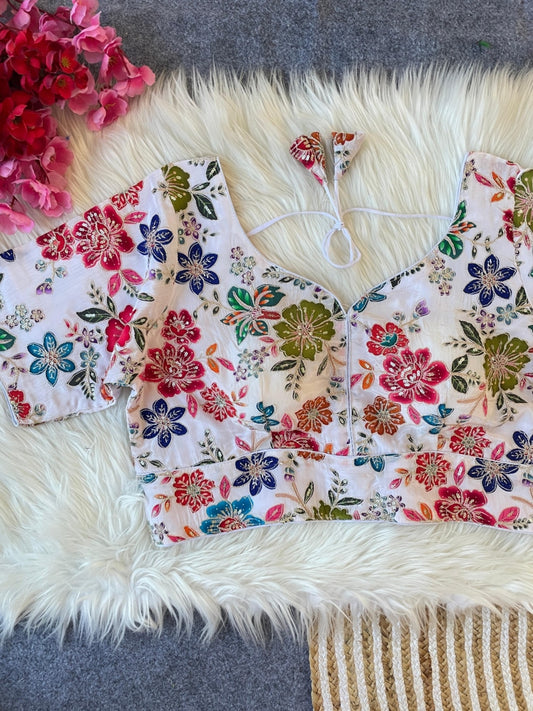 PLUS SIZE BLOUSES.