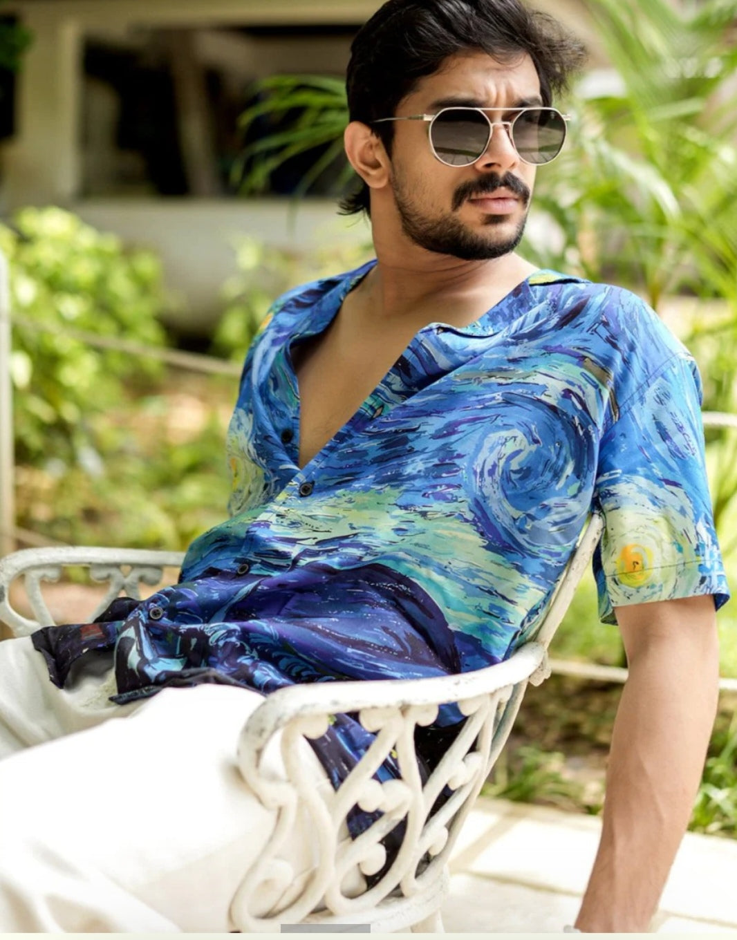 PREMIUM MEN'S SHIRT.
