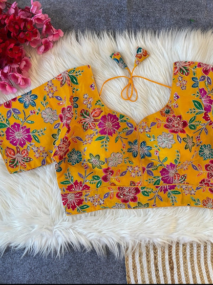 PLUS SIZE BLOUSES.