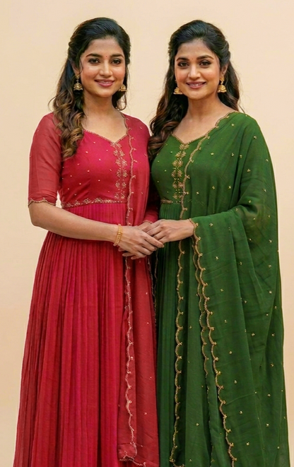 PARTY WEAR HAND WORKED CHURIDAR SET.