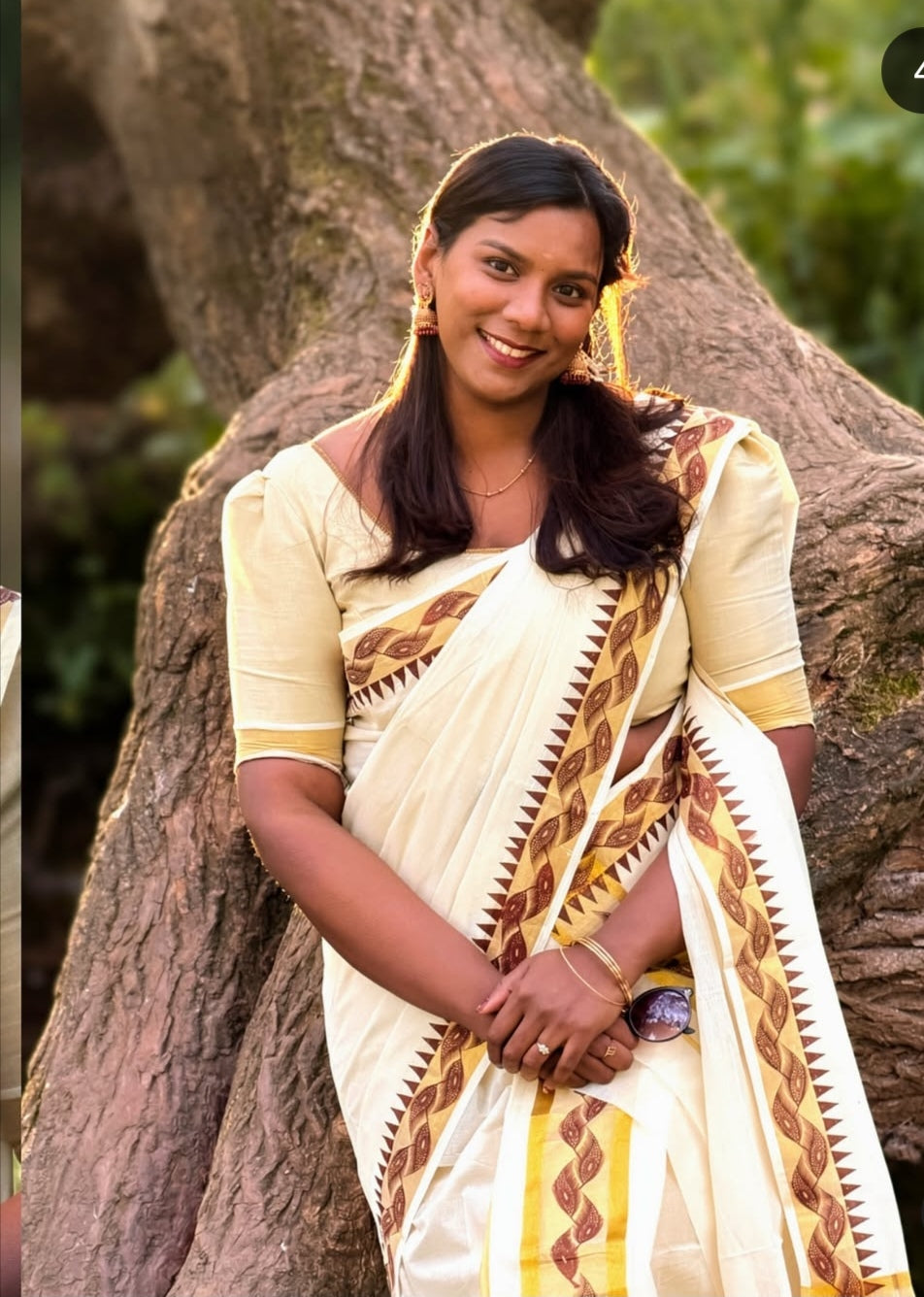 Kerala Special Tissue Set Mundu with Extra Broad Gold Kasavu | 2.80 Mtrs