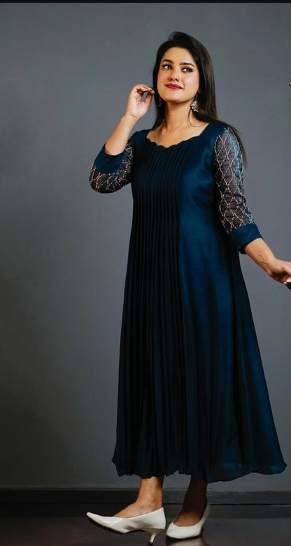 PLUS SIZES DRESSES. 👗