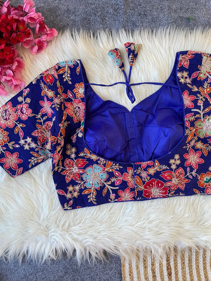 PLUS SIZE BLOUSES.