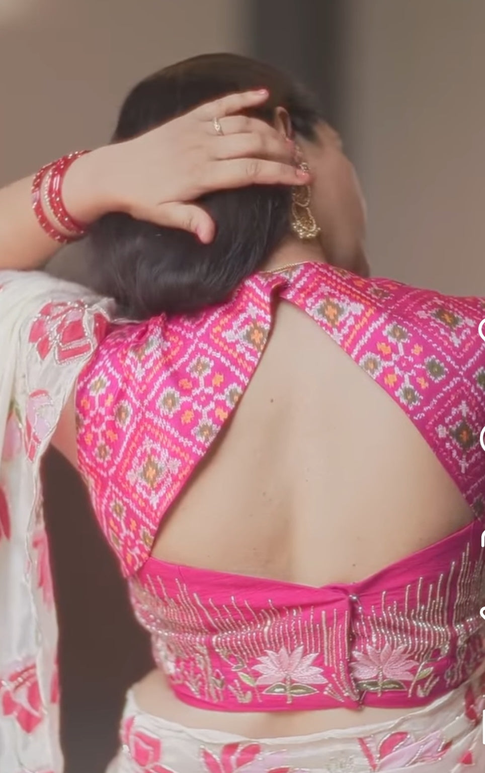 Tebby Silk Premium Saree — Ivory Floral with Hand-Painted Lotus Motifs