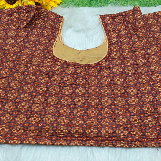 READY TO WEAR STRETCHABLE BLOUSE 38-46 SIZES.