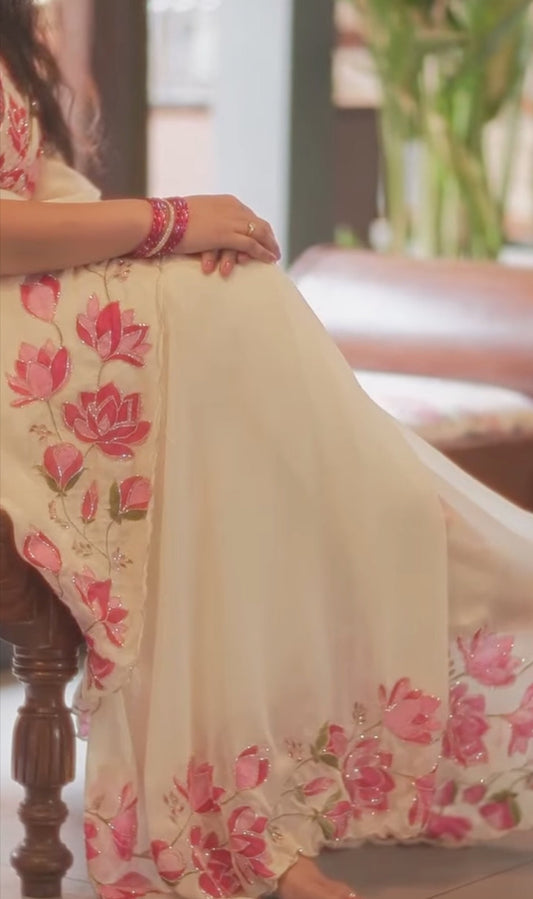 Tebby Silk Premium Saree — Ivory Floral with Hand-Painted Lotus Motifs